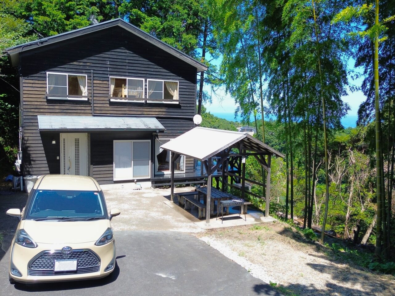 ８月オープン！　海と風が紡ぐ悠久のひととき　伊豆テラスさっちゃん（旧黒べい）