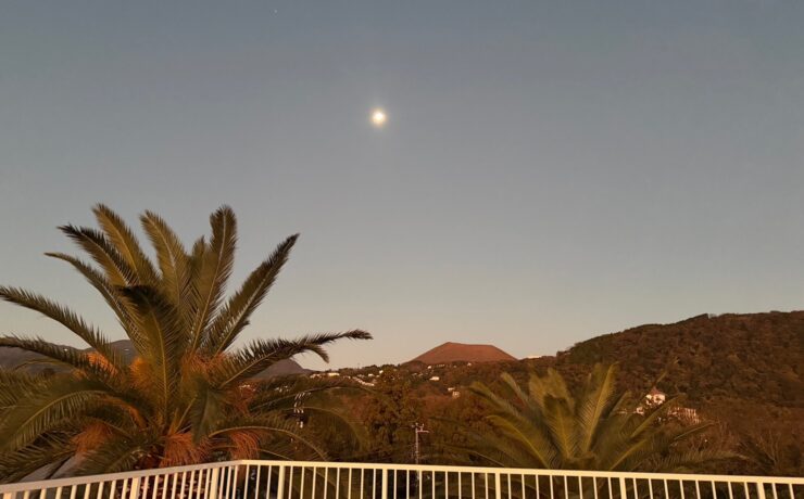 クラブ・ローザランス　2025年12月オープン！